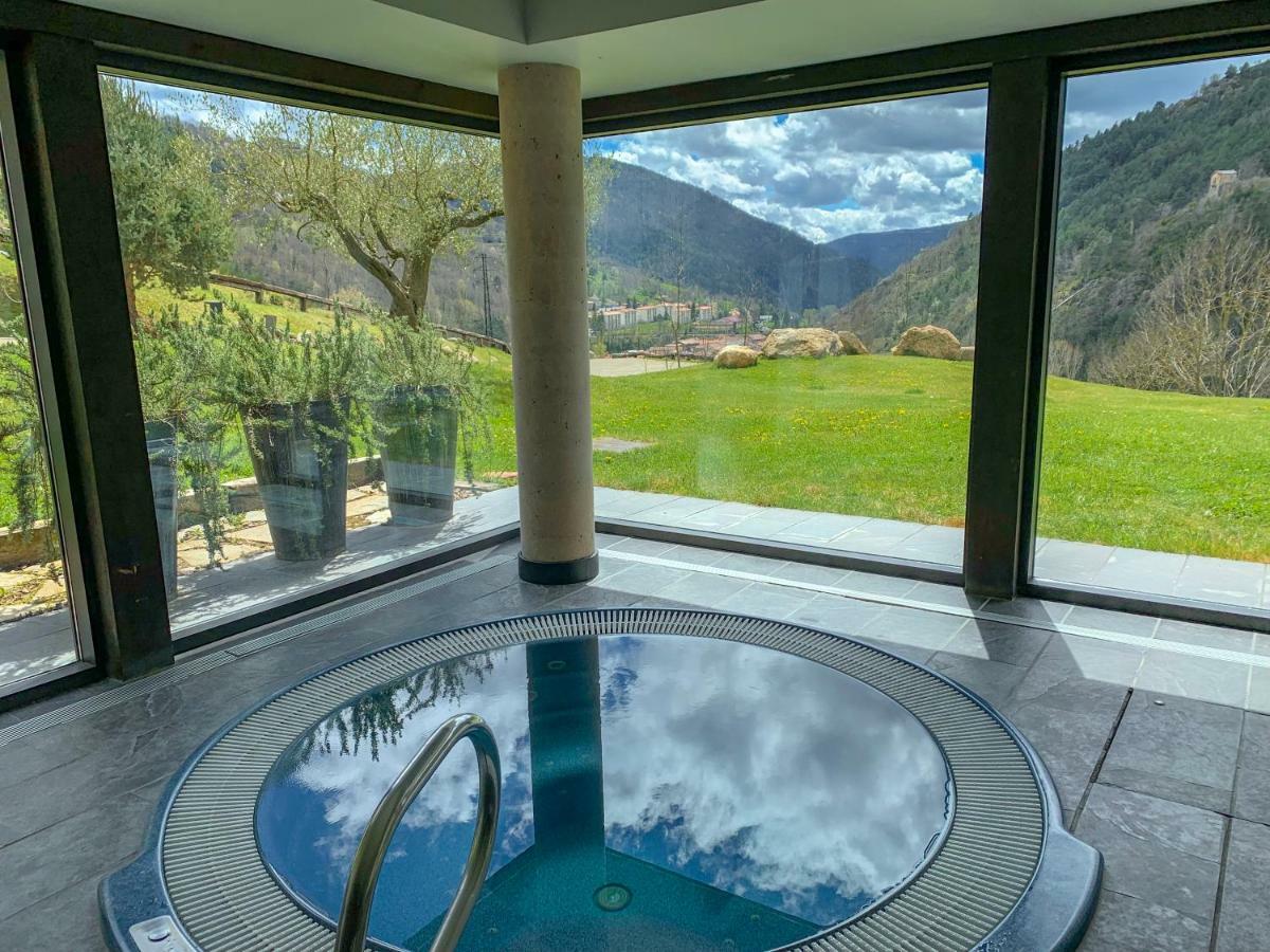 Hotel Rural-Spa Resguard Dels Vents Ribes De Freser Buitenkant foto